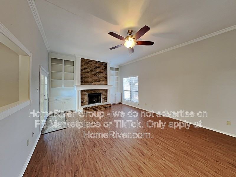 5109 Prairie Creek Dr - Photo 2 of 28