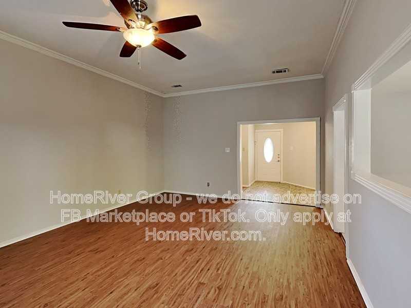 5109 Prairie Creek Dr - Photo 4 of 28