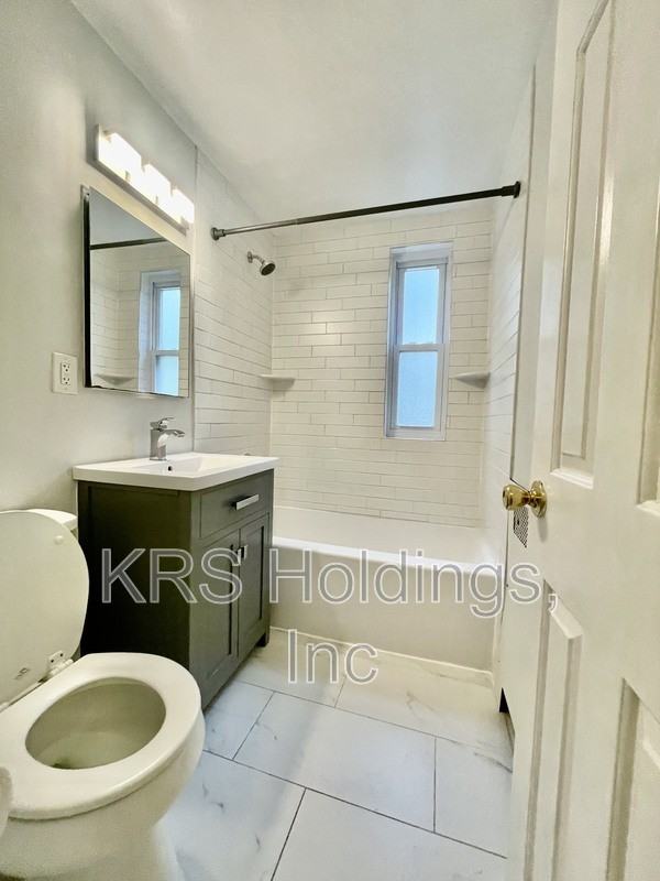 211 N Trenton St #4 - Photo 2 of 11