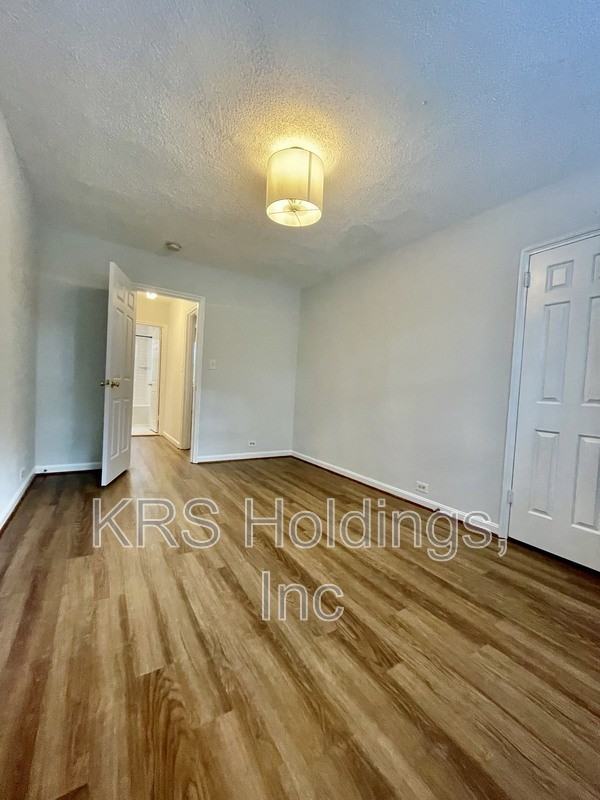 211 N Trenton St #4 - Photo 4 of 11