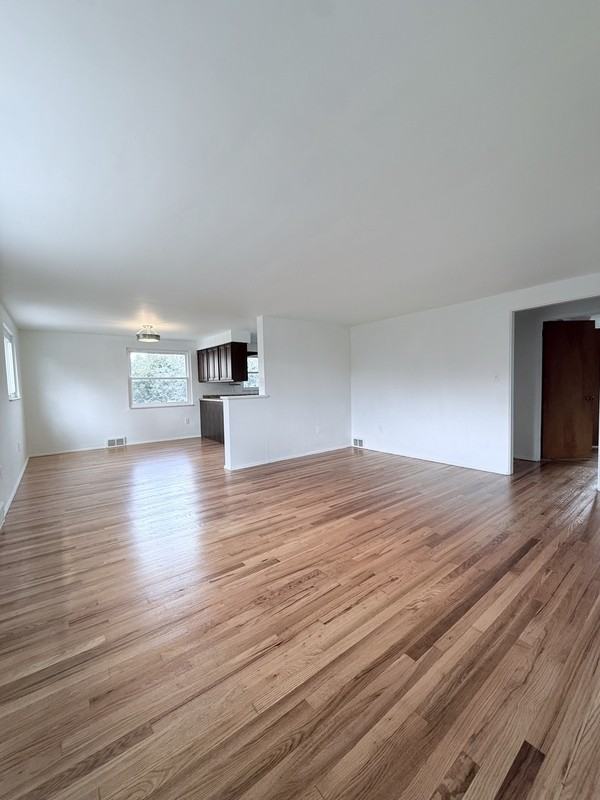 241 Bauman Ave - Photo 2 of 13