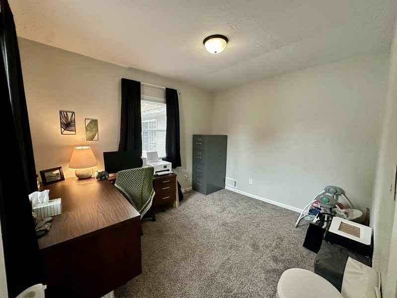 1512 K Ave Ne - Photo 6 of 20