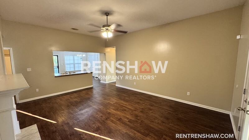 5240 Crossfield Rd - Photo 2 of 16