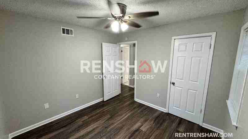 4247 Gladstone St - Photo 7 of 21