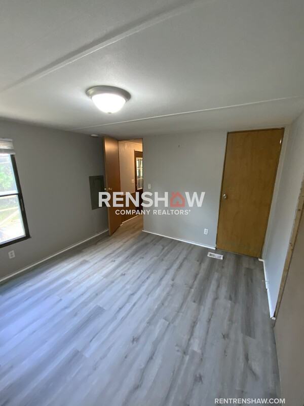 21305 Highway - Photo 7 of 20