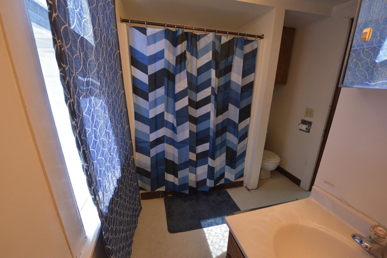 408 Stewart Ave. - Photo 3 of 9