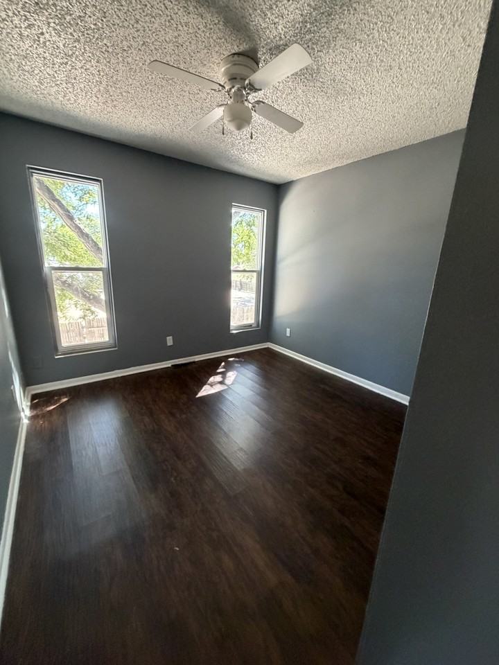2615 Mill Street Unit 4 - Photo 5 of 9