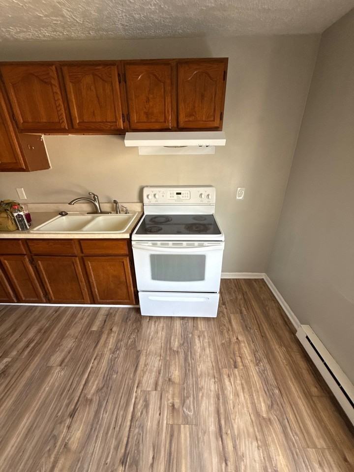 29 East Main Street - Photo 2 of 20