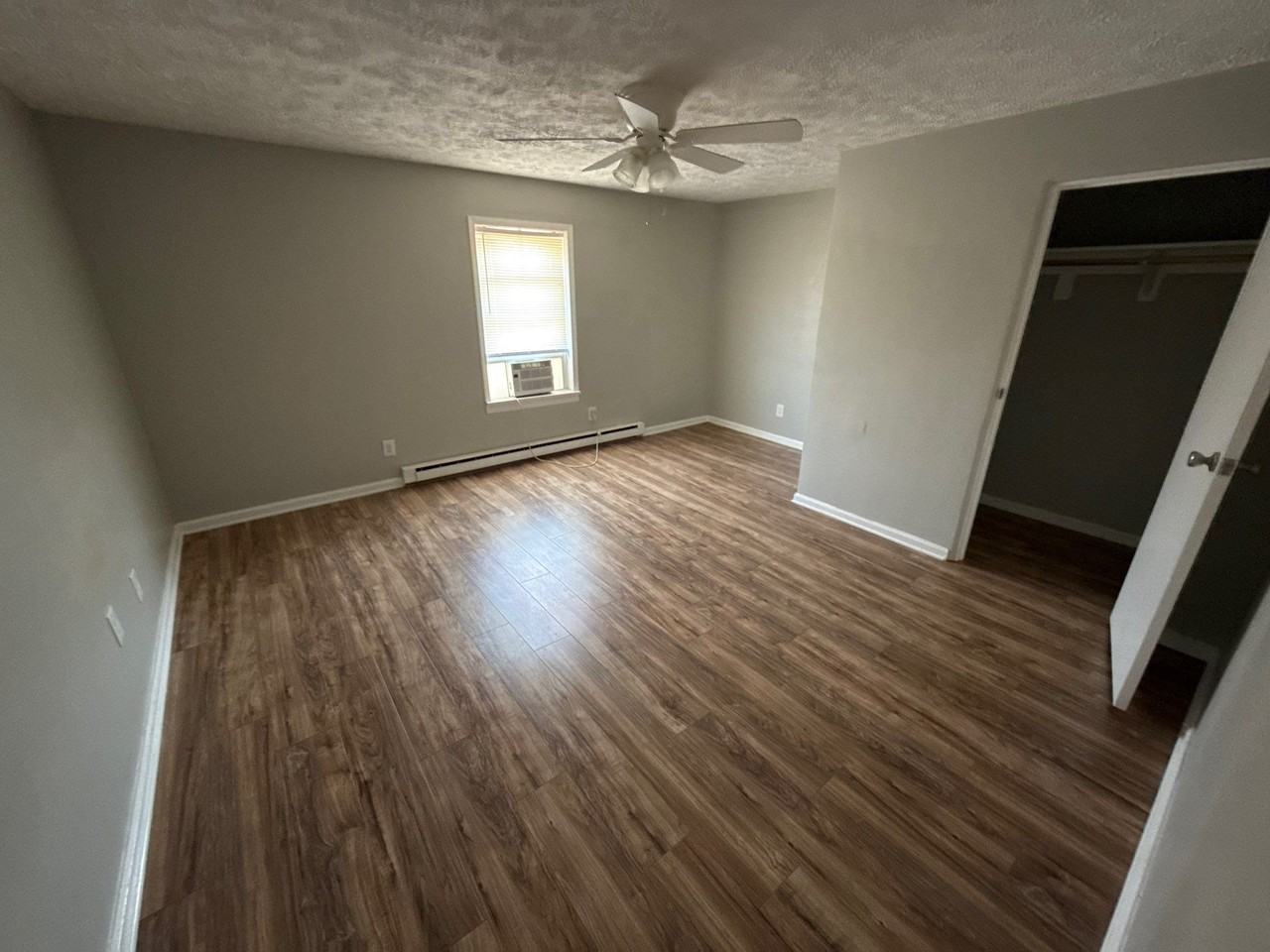 29 East Main Street - Photo 4 of 20