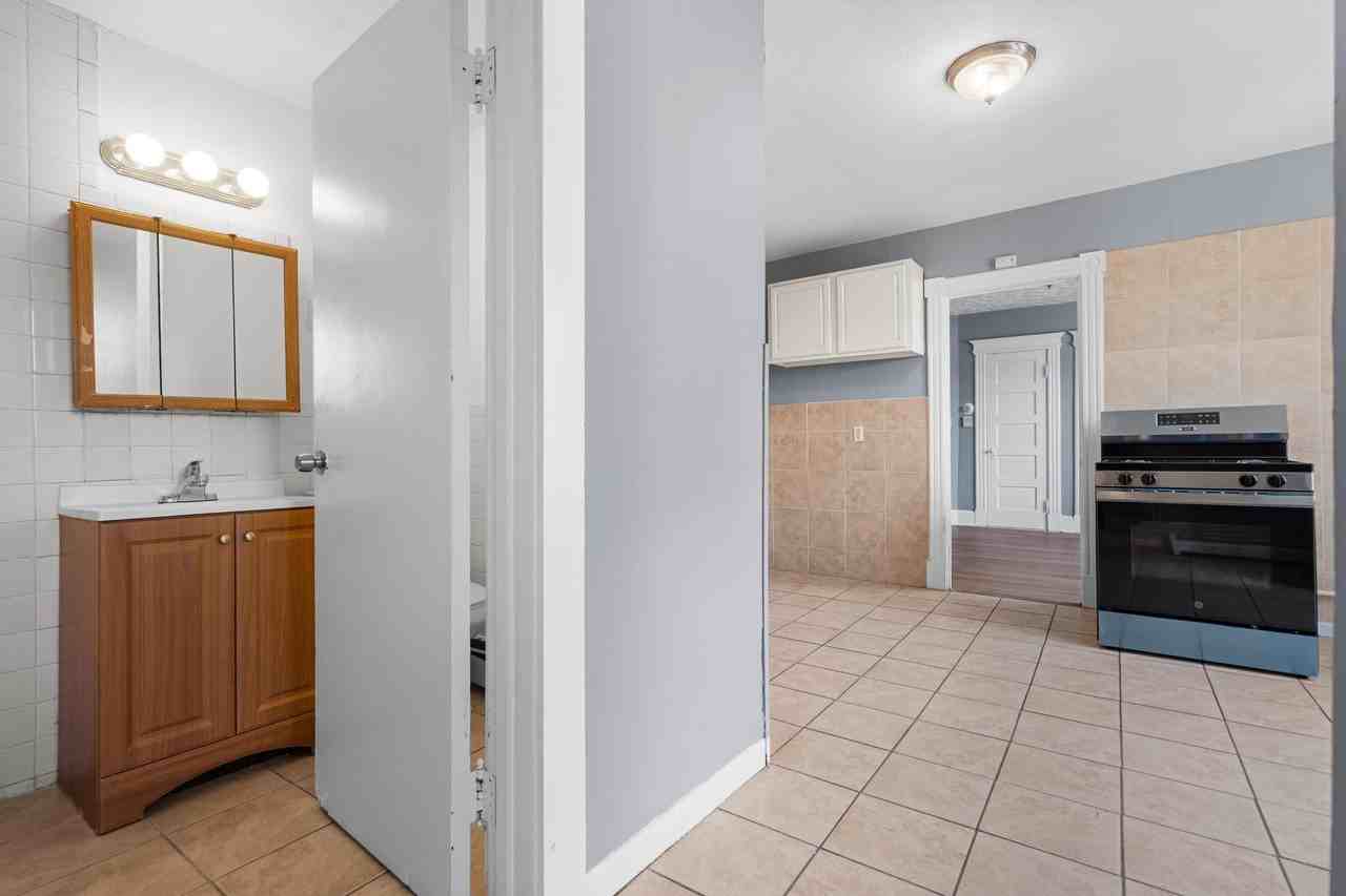 66 Standish Street - Photo 6 of 29