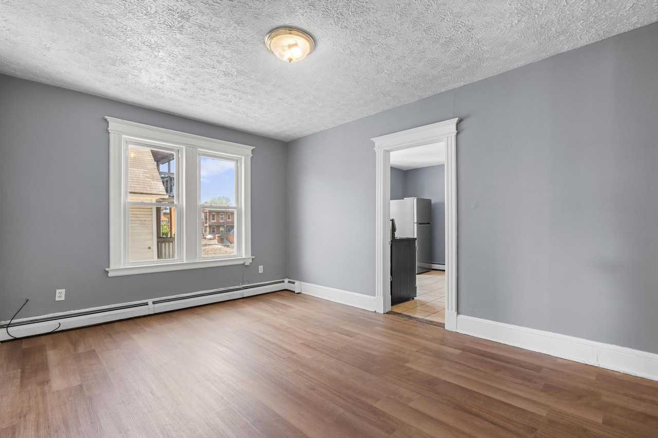 66 Standish Street - Photo 7 of 29