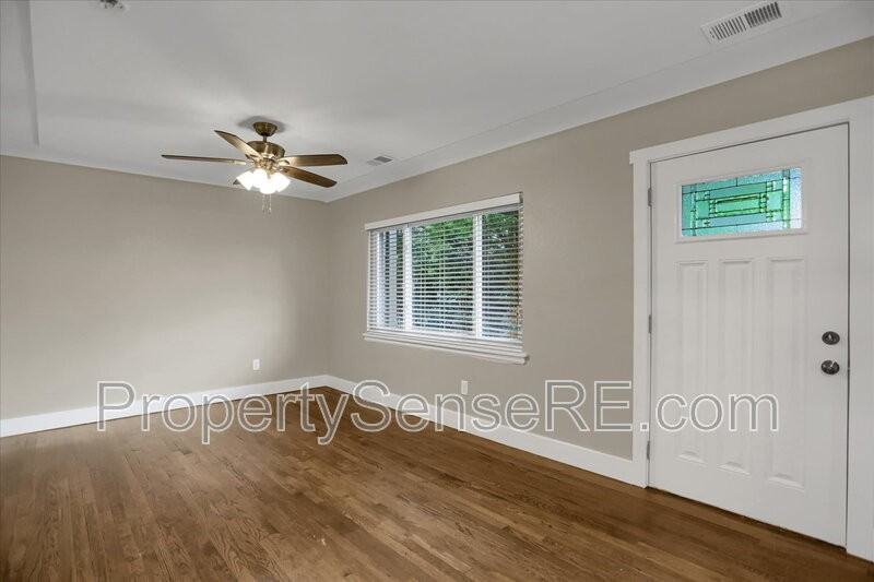 1333 S Xavier St - Photo 4 of 22