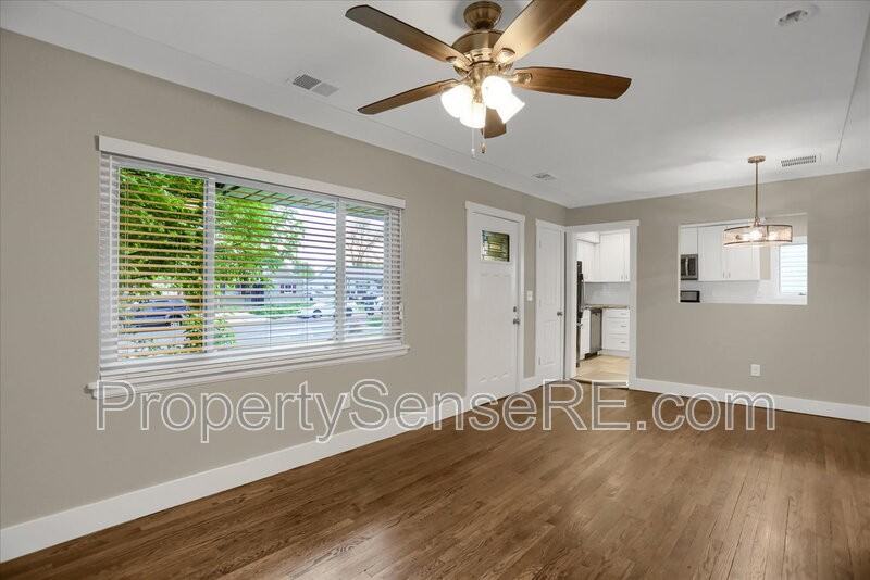 1333 S Xavier St - Photo 5 of 22