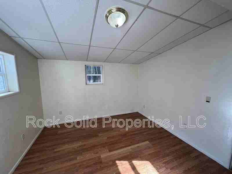 2616 Ames Ave - Photo 3 of 13