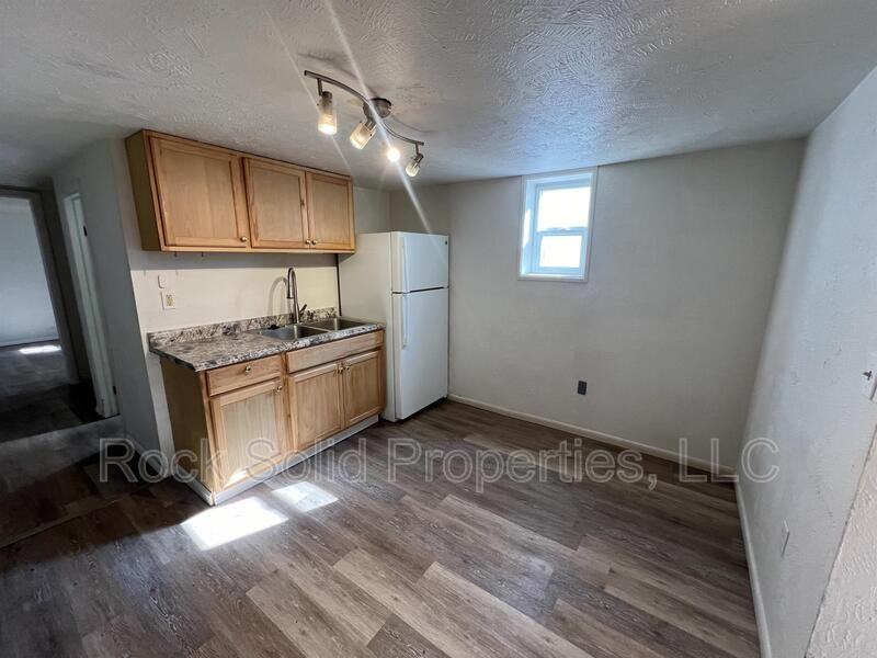 2616 Ames Ave - Photo 5 of 13