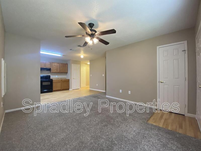 805 E 9th Ave - Photo 3 of 8