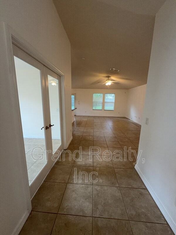 4857 Makenna Cir - Photo 4 of 25