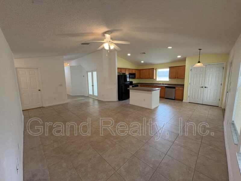 4857 Makenna Cir - Photo 6 of 25