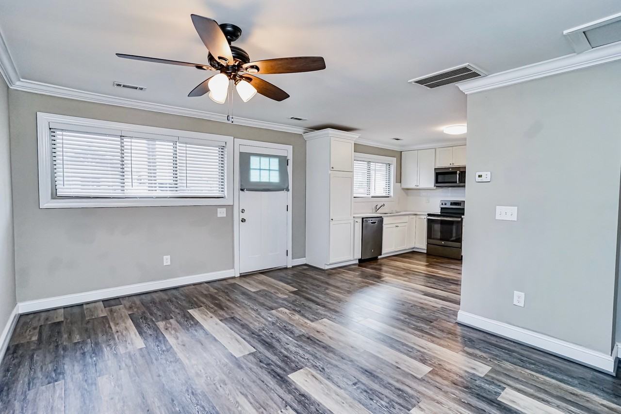 304 West College Street* - Photo 2 of 16