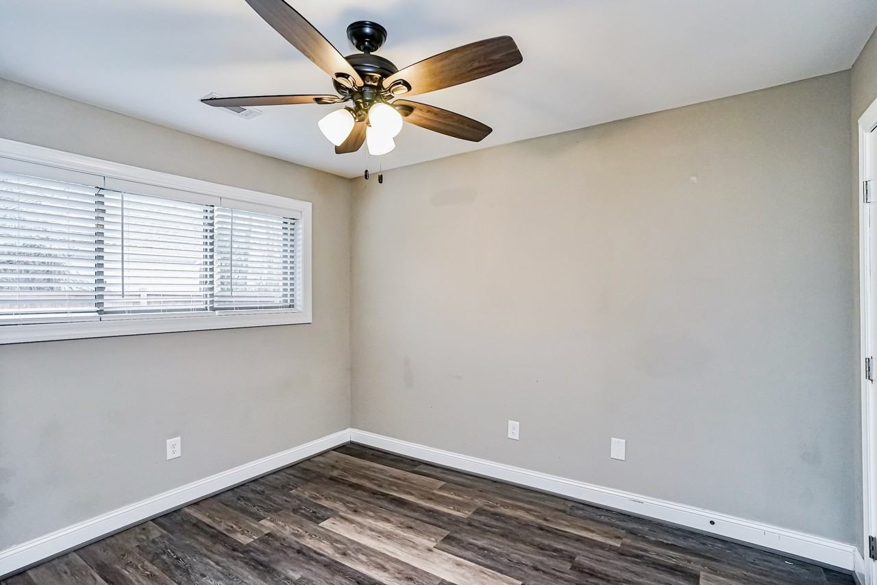 304 West College Street* - Photo 5 of 16