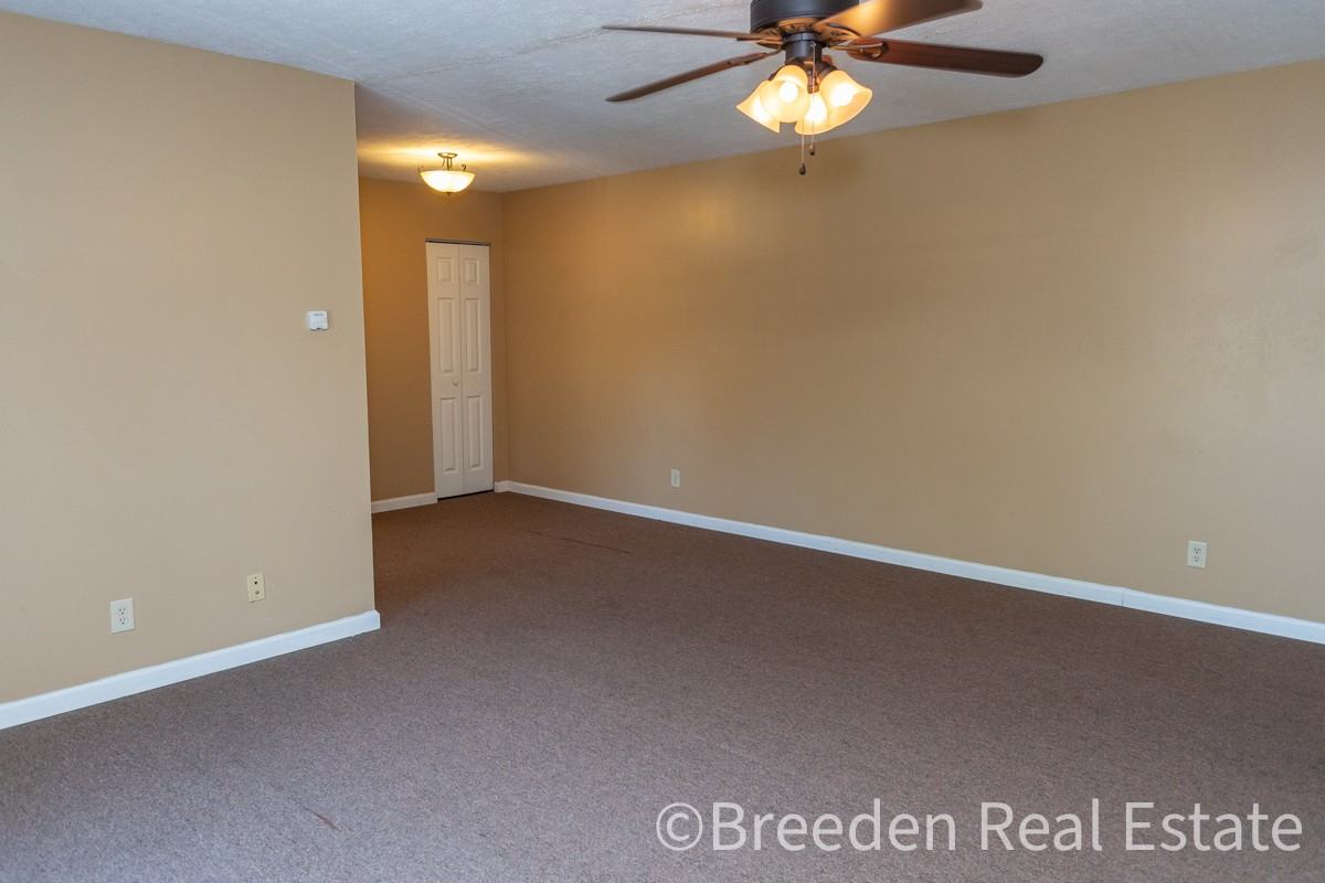 116-01: Maple Hall Apartments - Photo 6 of 45