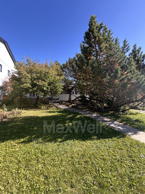 7911 119 St Nw - Photo 3 of 49