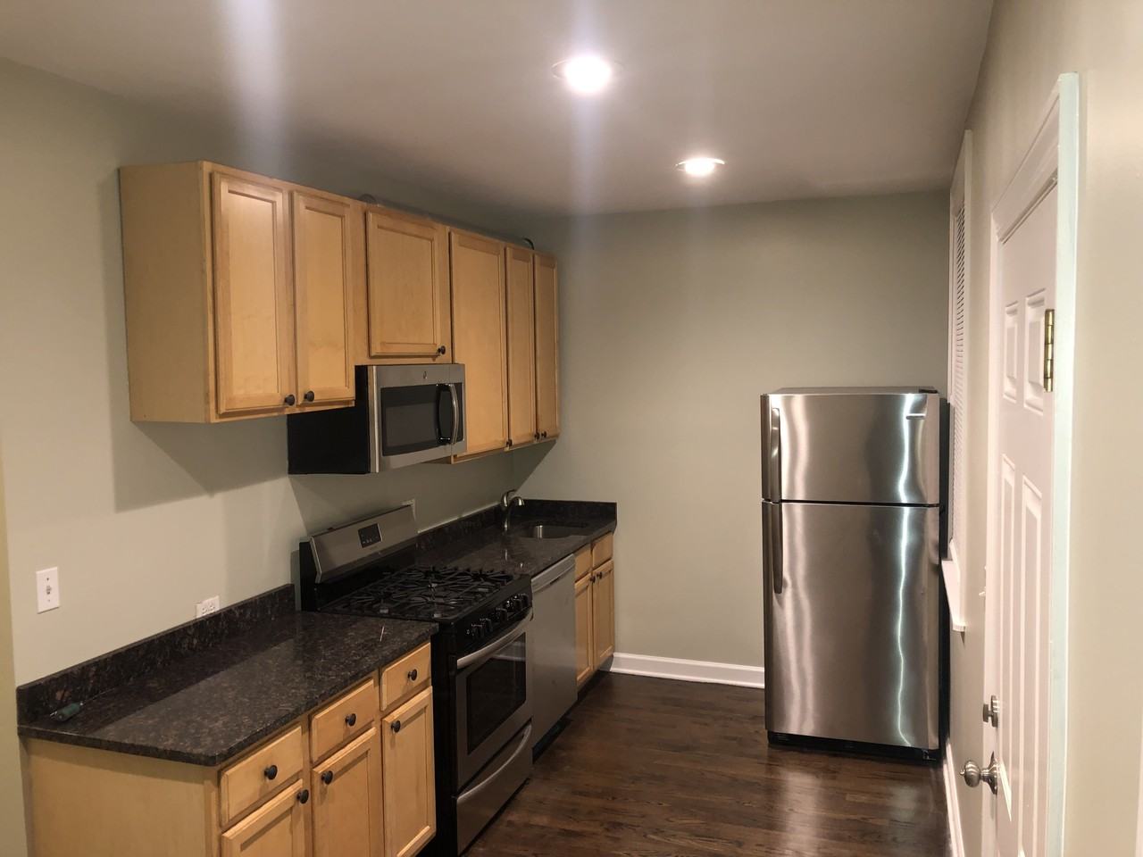 4860 W Armitage ave - Photo 7 of 17