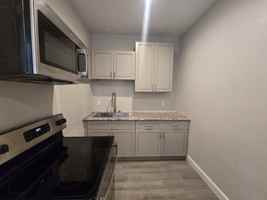 featured image of 614 35th St