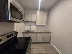 614 35th Street - Photo 1 of 1