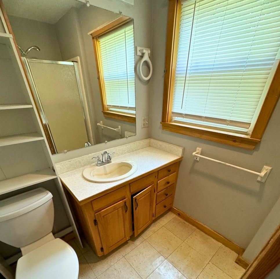 125 Bridge Street - Photo 6 of 7