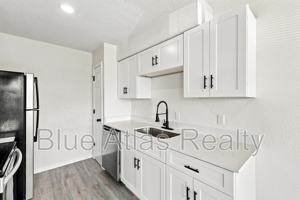 featured image of 8137 Foxfire Ln