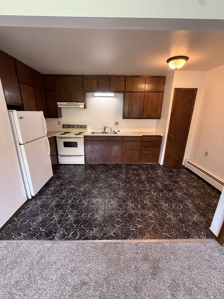 1225 E Union Ave - Photo 2 of 8