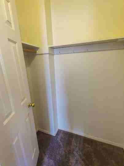 Desert Manor Apartments - Photo 5 of 9
