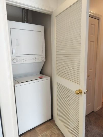 Desert Manor Apartments - Photo 7 of 9