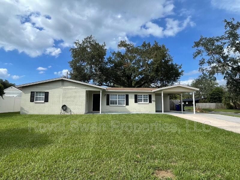 1644 Tangerine St - Photo 2 of 23