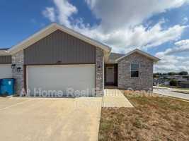 featured image of 702 E Watermill Cir