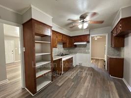 featured image of 1102 Cloverdale Dr