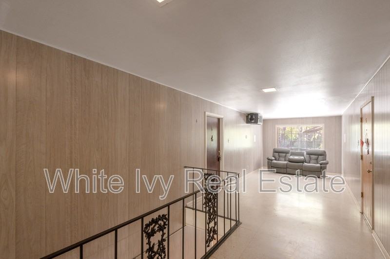 818 University Ave #6 - Photo 7 of 50