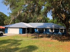 featured image of 2139 Parker Rd
