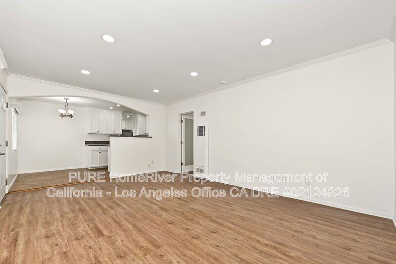 1527 Harvard St #5 - Photo 5 of 20
