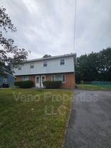 236 Old Niskayuna Rd #B - Photo 1 of 1