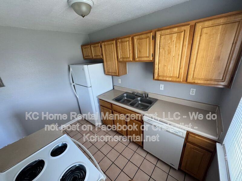 804 Saddlewood St #C - Photo 4 of 16
