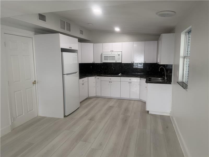 20016 Nw 56th Ave #A - Photo 2 of 11