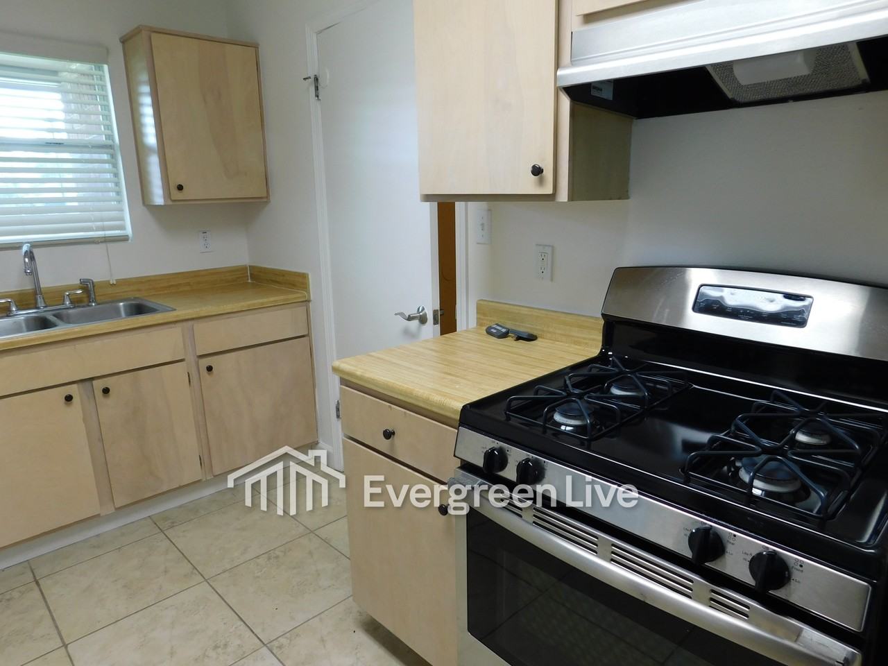47 Callan Ct - Photo 6 of 15