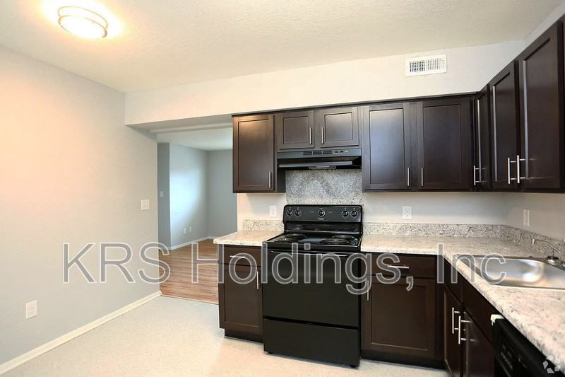 4201 Orcutt Ave #B - Photo 5 of 7