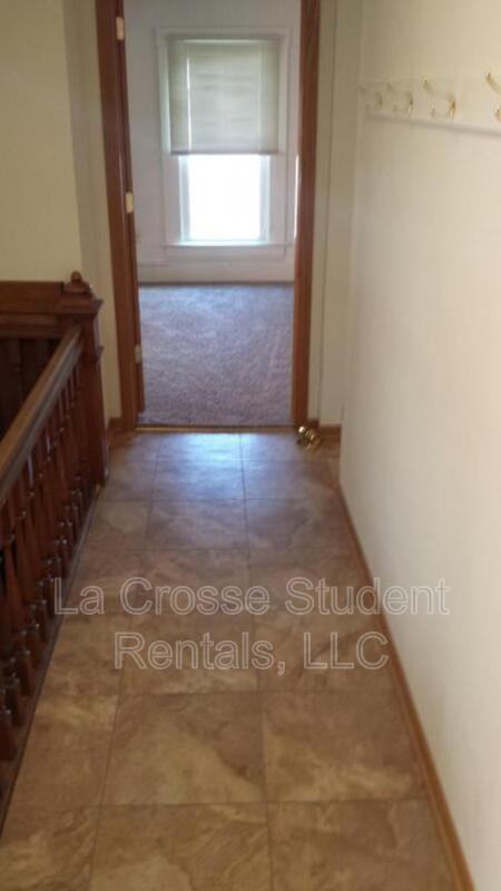 906 Vine St - Photo 2 of 26