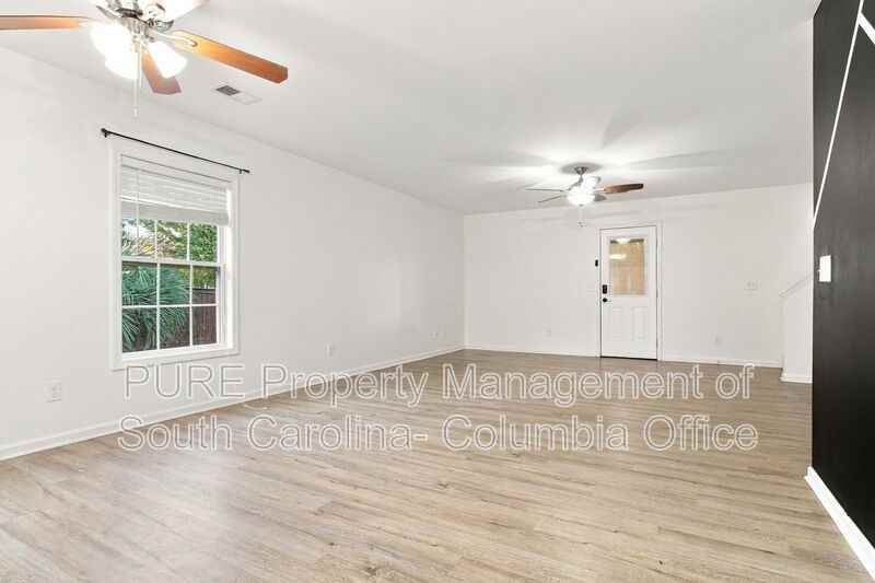 288 Hollingsworth Ln - Photo 2 of 17