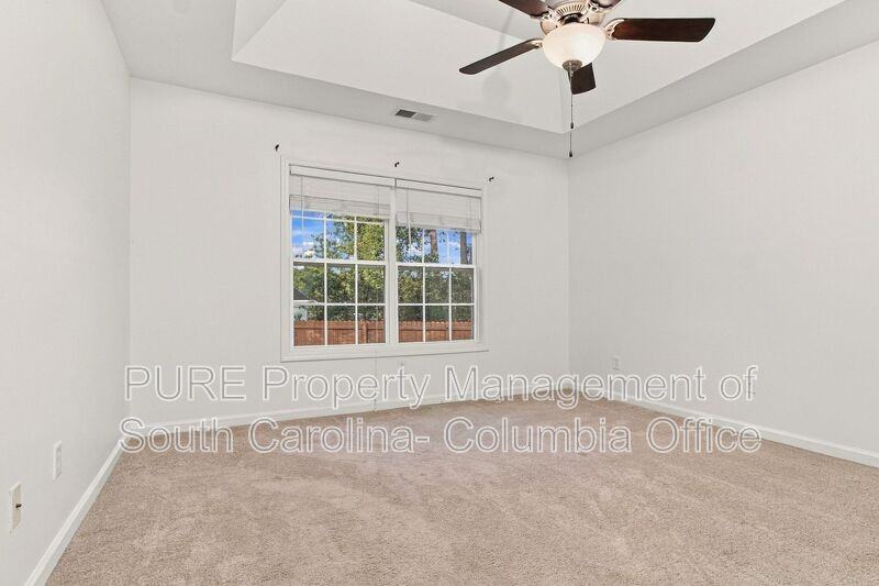 288 Hollingsworth Ln - Photo 3 of 17