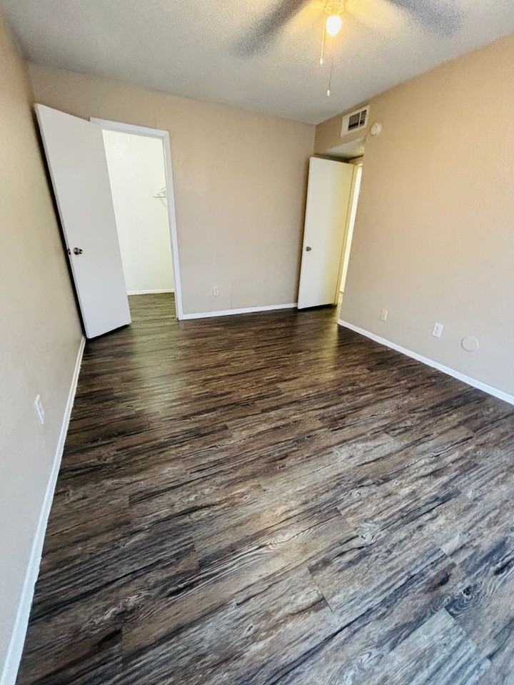 Spanish Hills Apartments - Photo 7 of 23