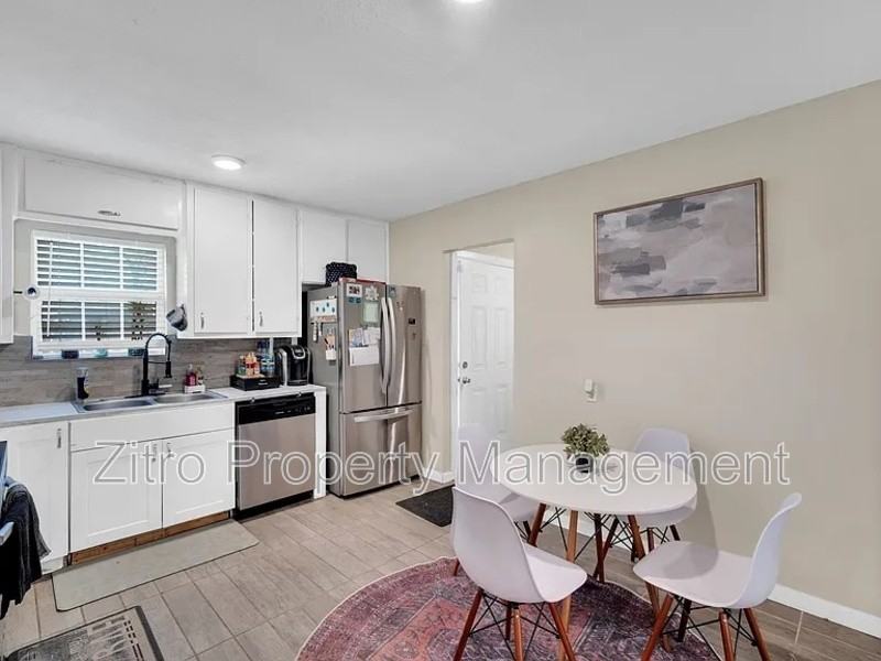 4208 Wiman Dr - Photo 6 of 18